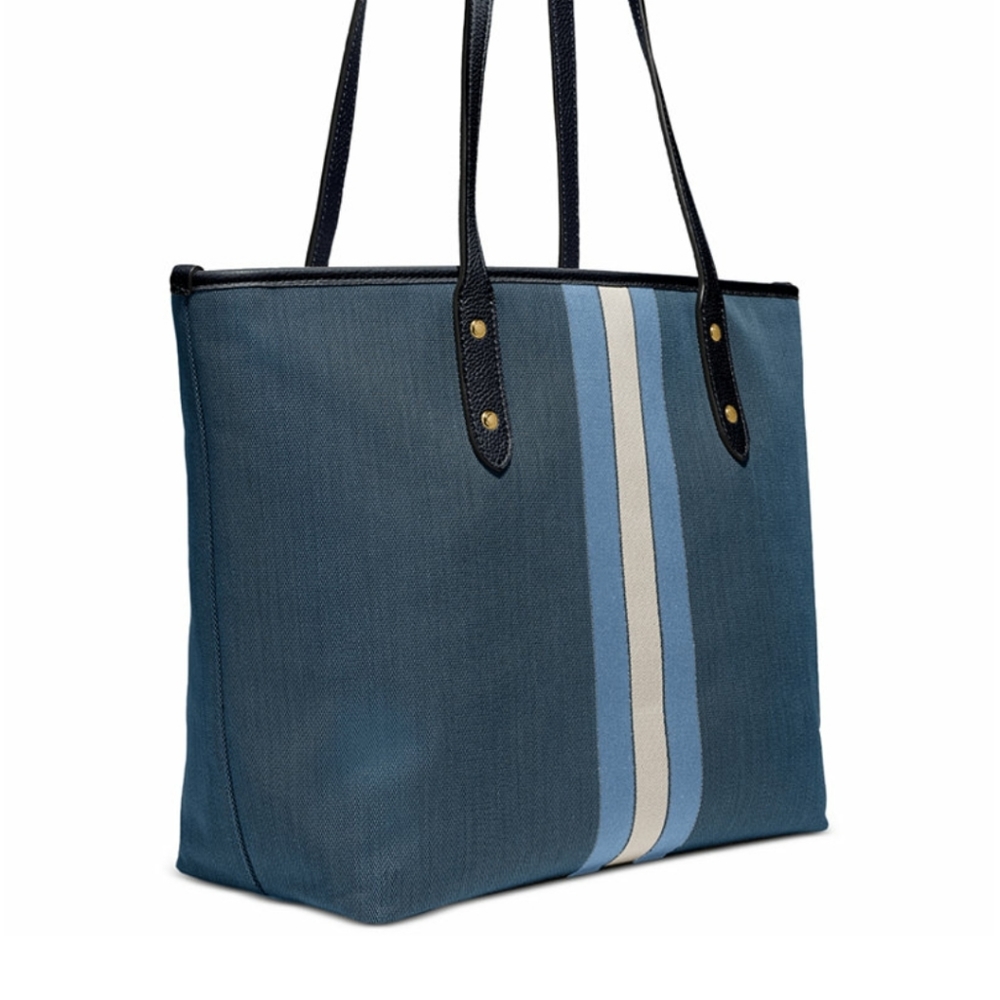 COACH Horse & Carriage Jacquard City Tote - Picture 3 of 4